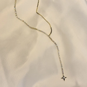 Gold Rengi Pul Model Kuzey Yıldız Detaylı Su Yolu Kadın Y Kolye