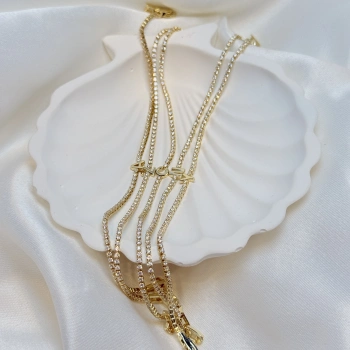 Gold Rengi Taşlı Harf Detaylı Kadın Bileklik