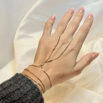 Gold Rengi Pul Model Kadın Şahmeran