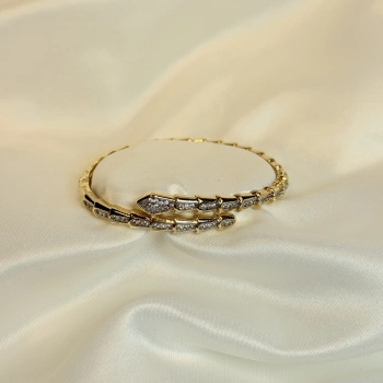 Gold Rengi Zirkon Taşlı Marka Model Kadın Kelepçe Bileklik