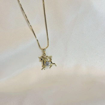 Gold Rengi Unicorn Figürlü XP Kadın Kolye
