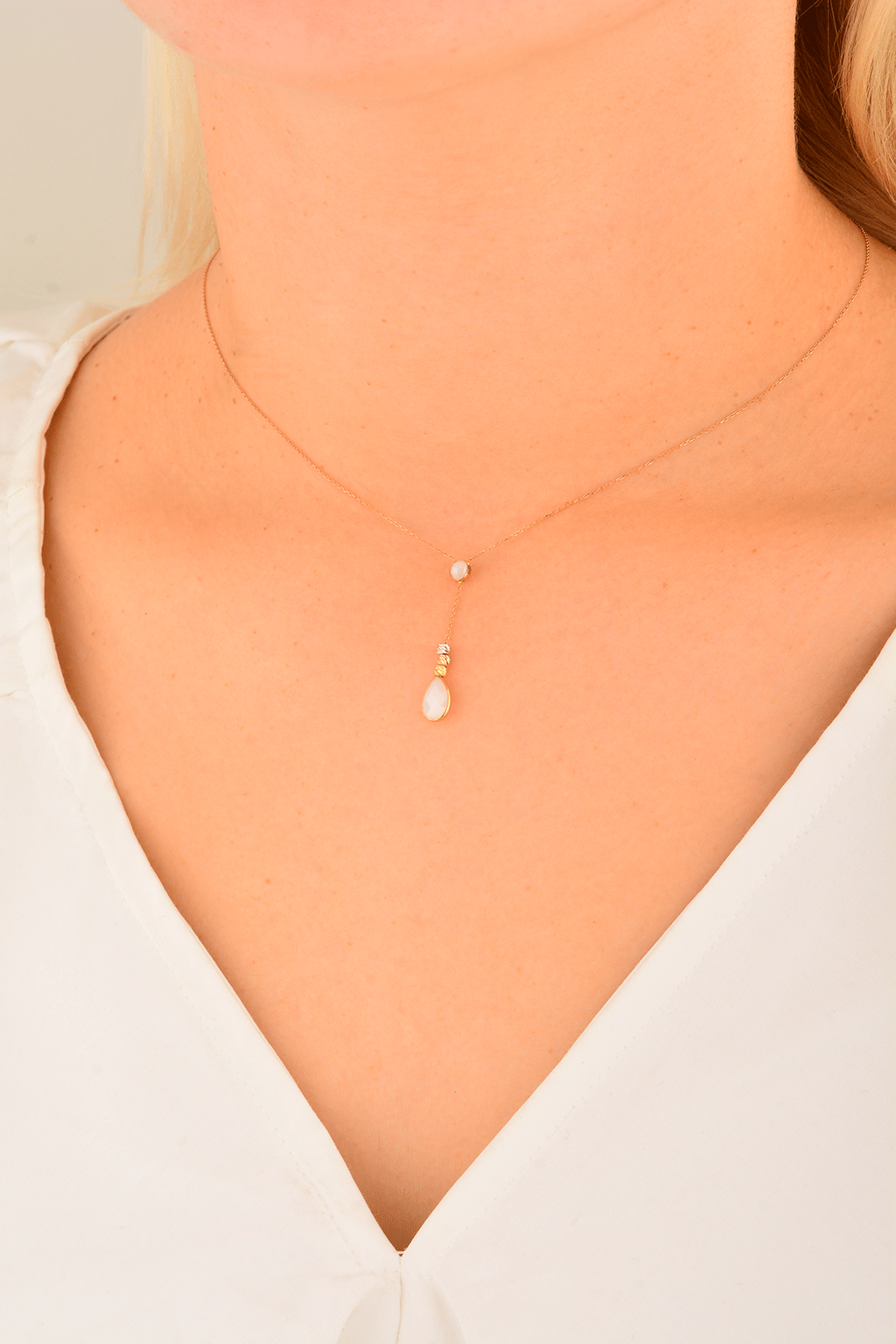 Cebeci 14 Ayar Beyaz Taş Rose Altın Kolye