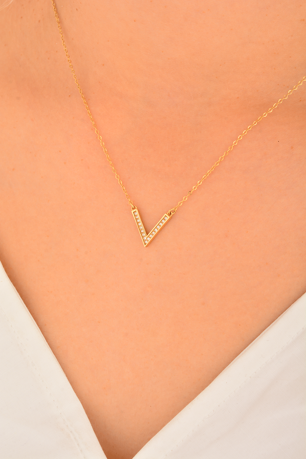 Cebeci 14 Ayar V Altın Kolye