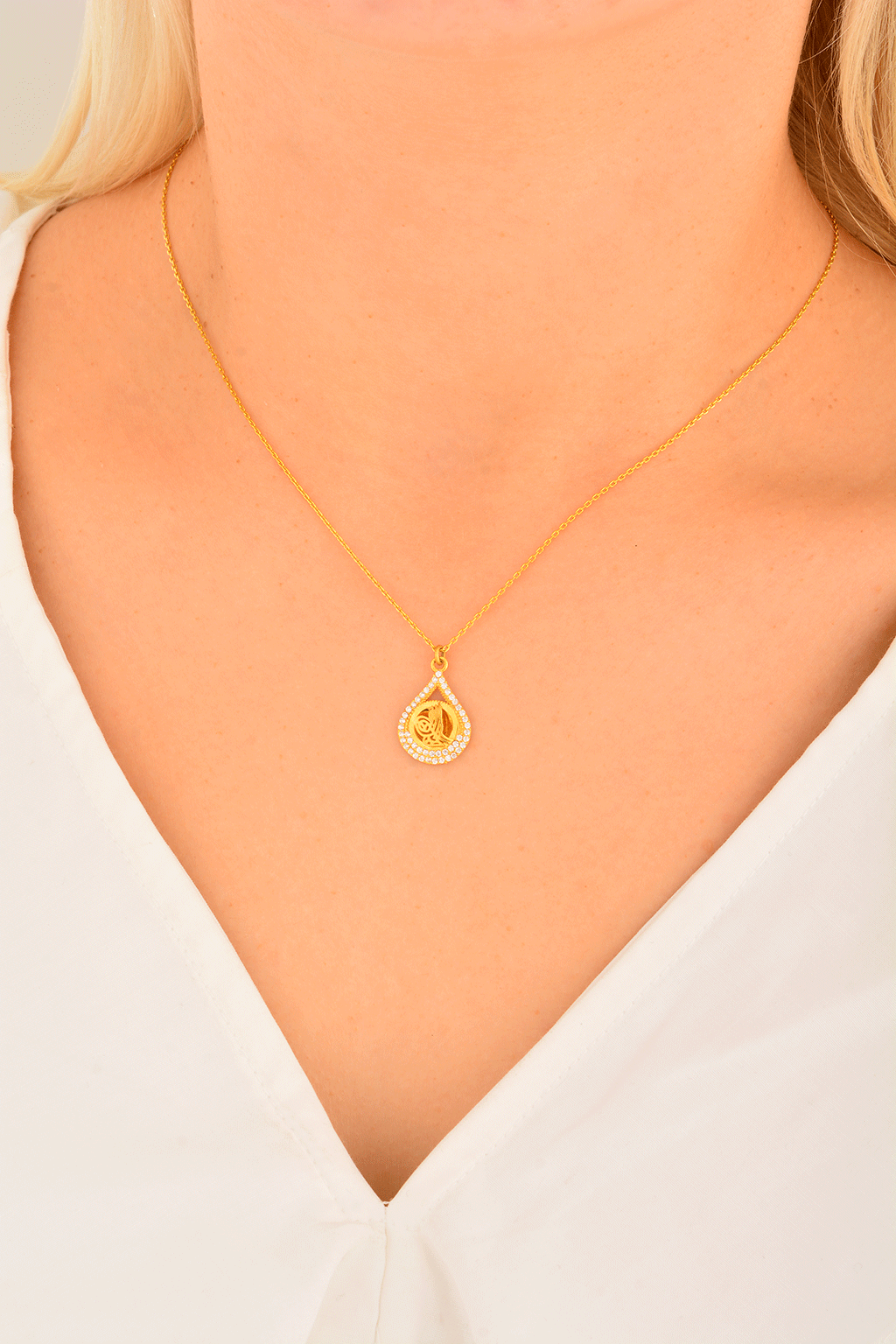 Cebeci 14 Ayar Tuğralı Damla Altın Kolye