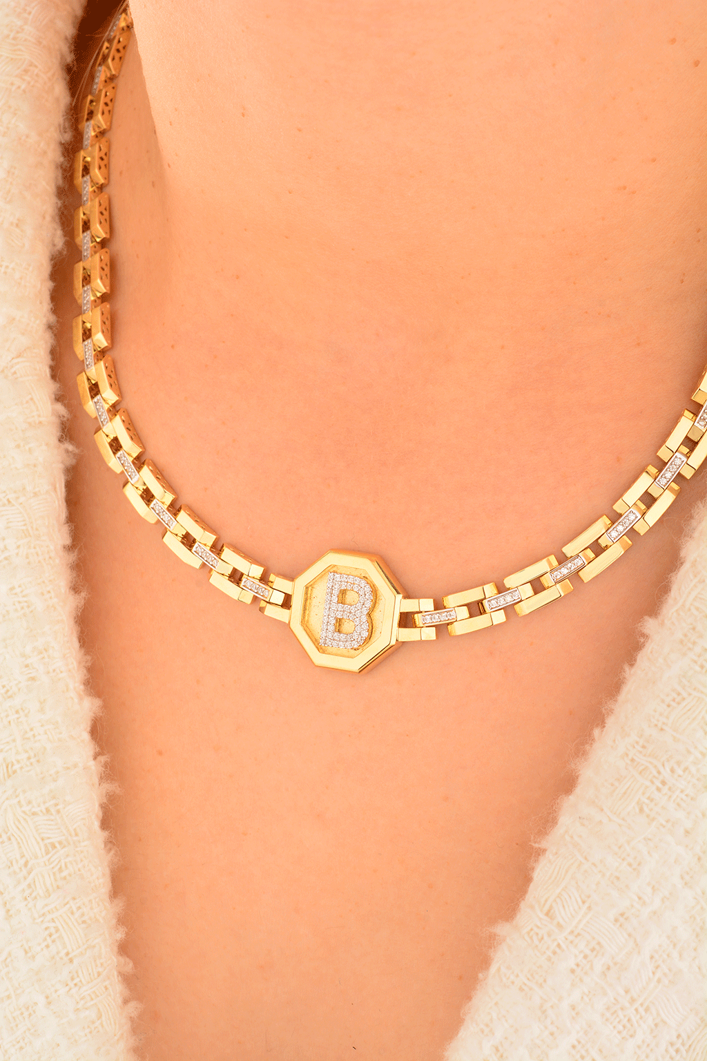 Cebeci 14 Ayar Harfli Altın Kolye