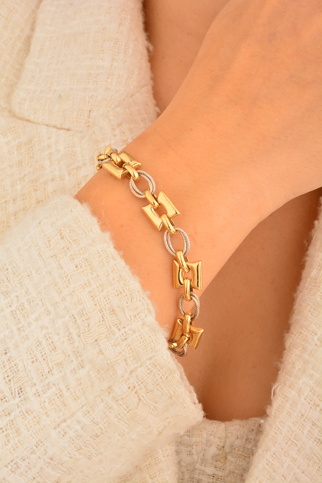 Cebeci 14 Ayar Altın Bileklik