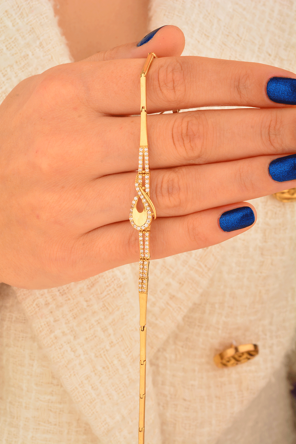 Cebeci 14 Ayar Taşlı Altın Bileklik