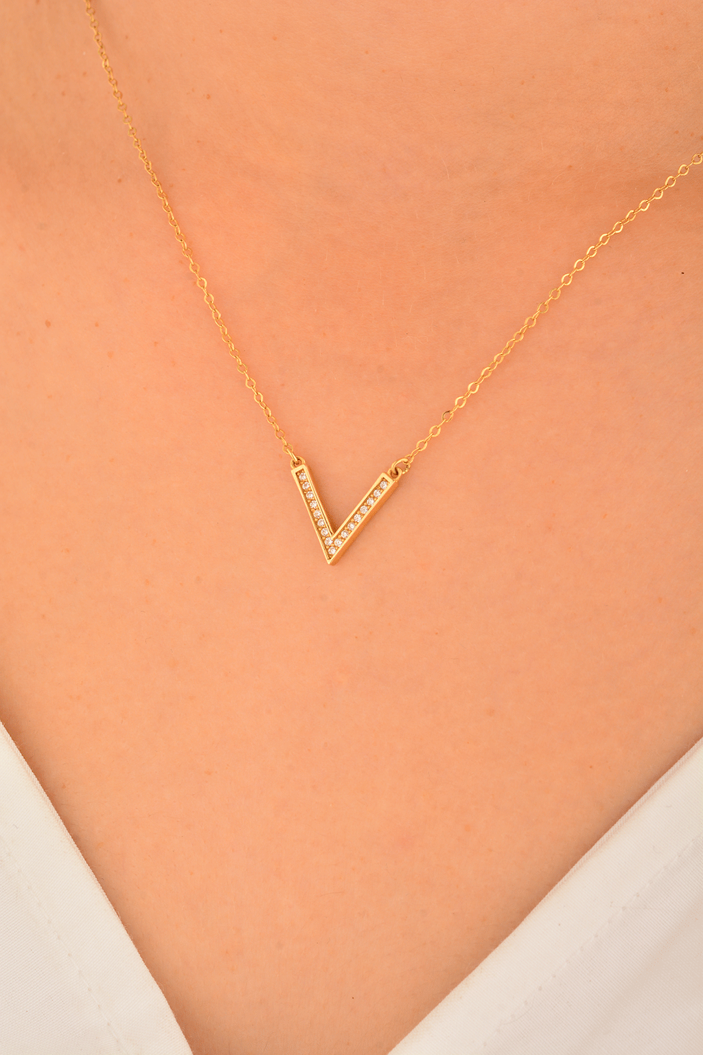 Cebeci 14 Ayar V Altın Kolye