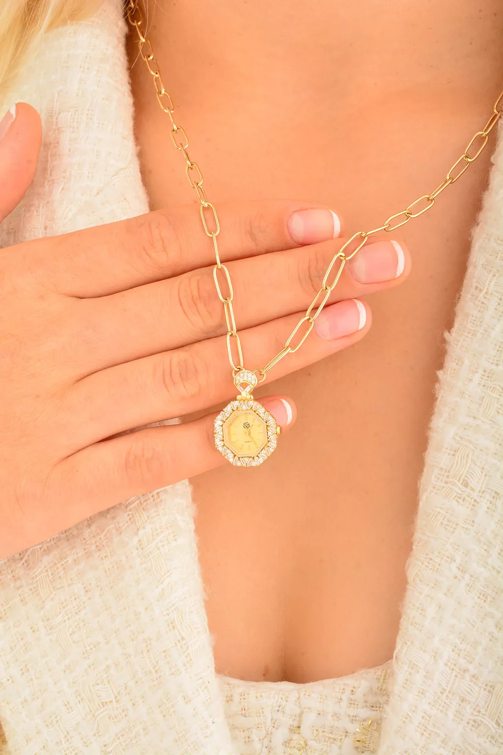 Cebeci 14 Ayar Saat Altın Kolye