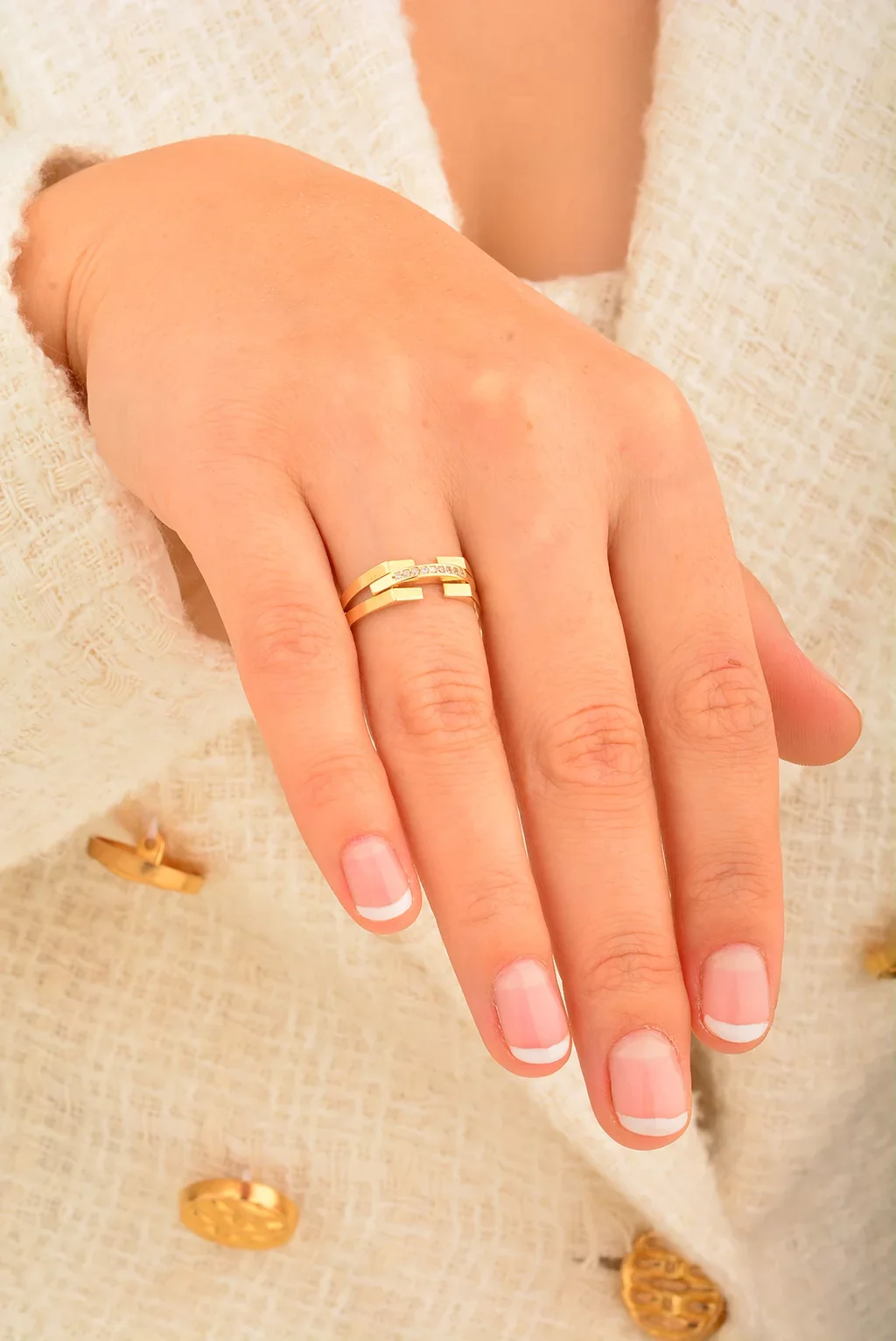 Cebeci 14 Ayar Taşlı Altın Yüzük