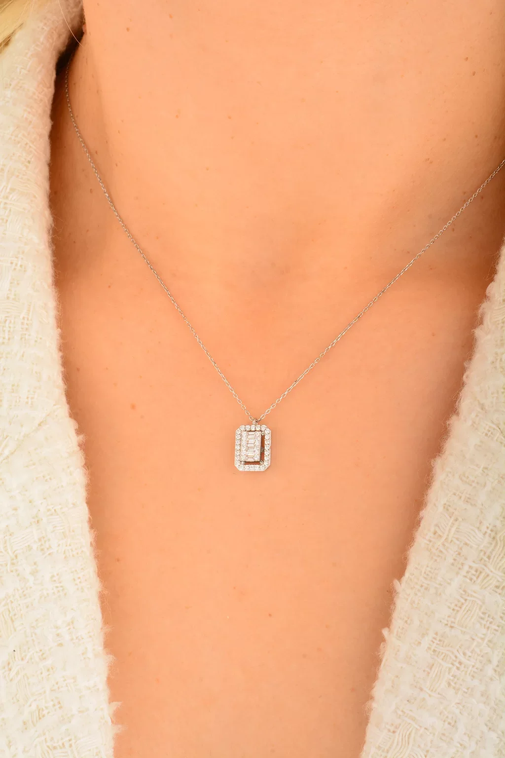 Cebeci 14 Ayar Baget Set Altın Kolye