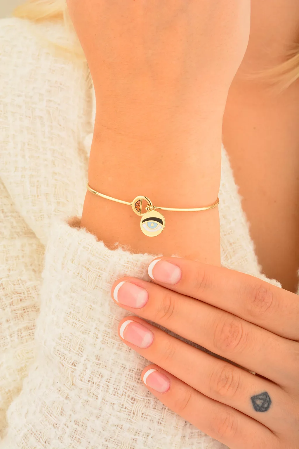 Cebeci 14 Ayar Altın Göz Bilezik