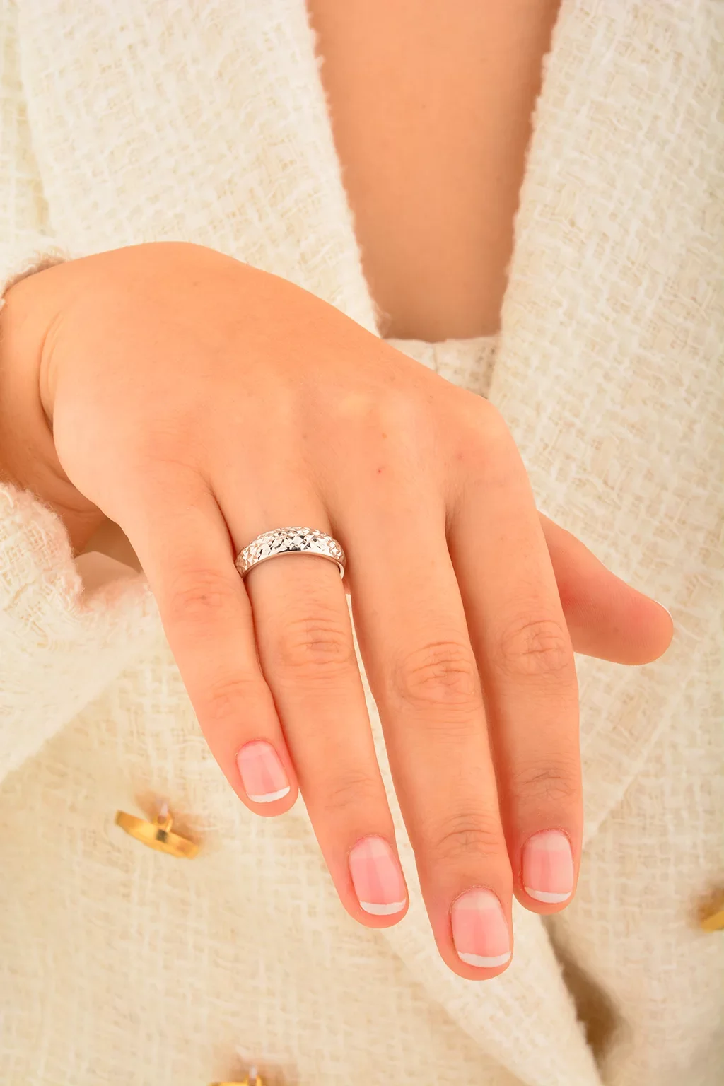 Cebeci 14 Ayar Beyaz Altın Yüzük