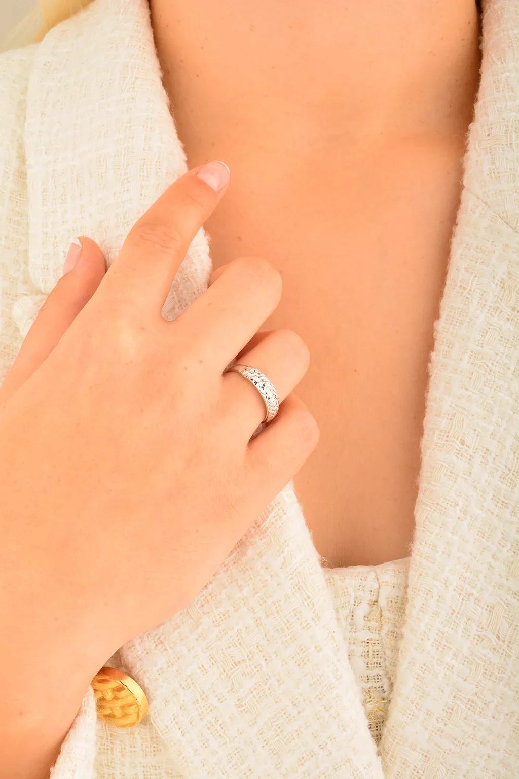 Cebeci 14 Ayar Beyaz Altın Yüzük