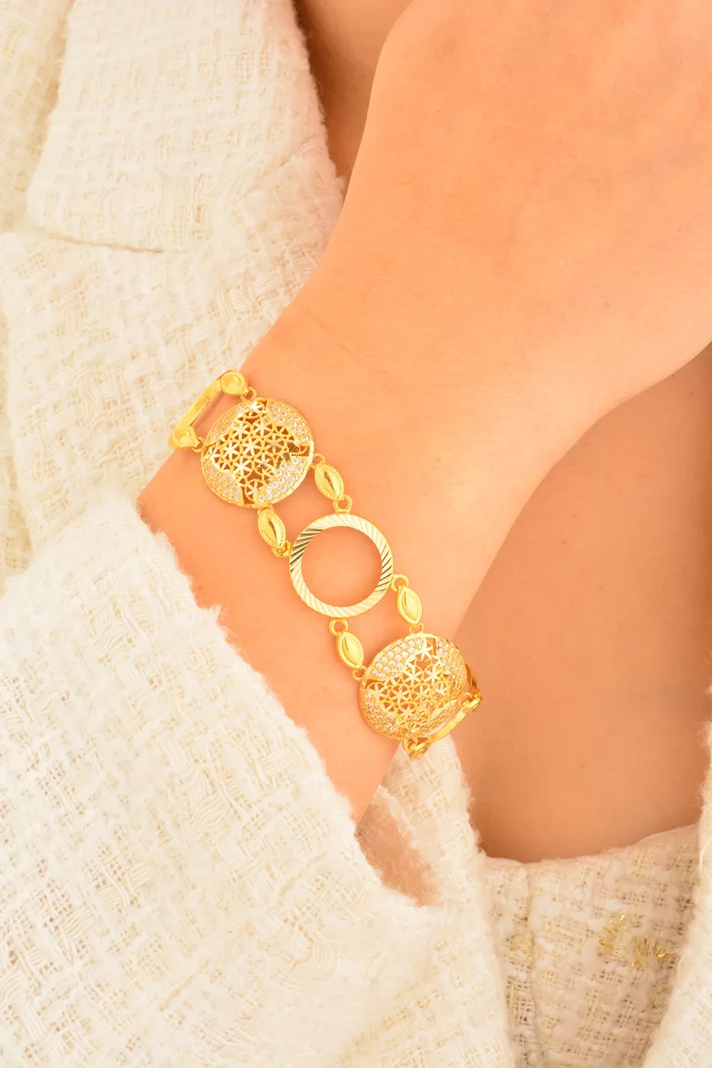 Cebeci 14 Ayar Çerçeveli Altın Bileklik