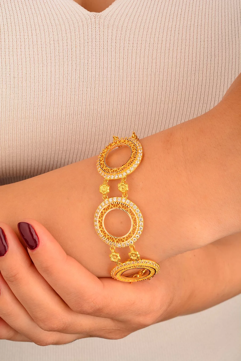 Cebeci 14 Ayar Çerçeveli Altın Bileklik