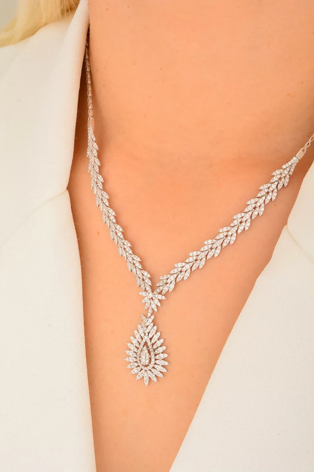 Cebeci 14 Ayar Damla Taşlı Gerdanlık