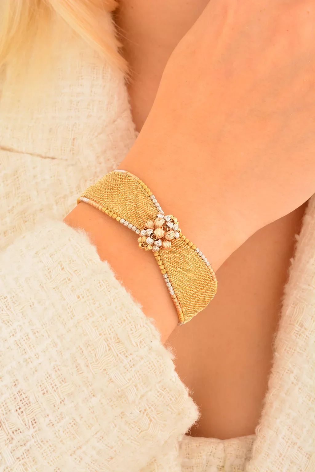 Cebeci 14 Ayar Dorika Kelepçe Altın Bilezik