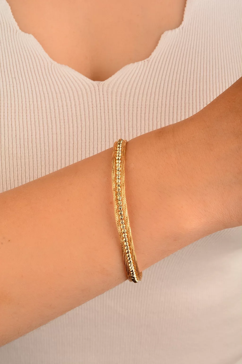 Cebeci 14 Ayar Dorikalı Altın Bileklik