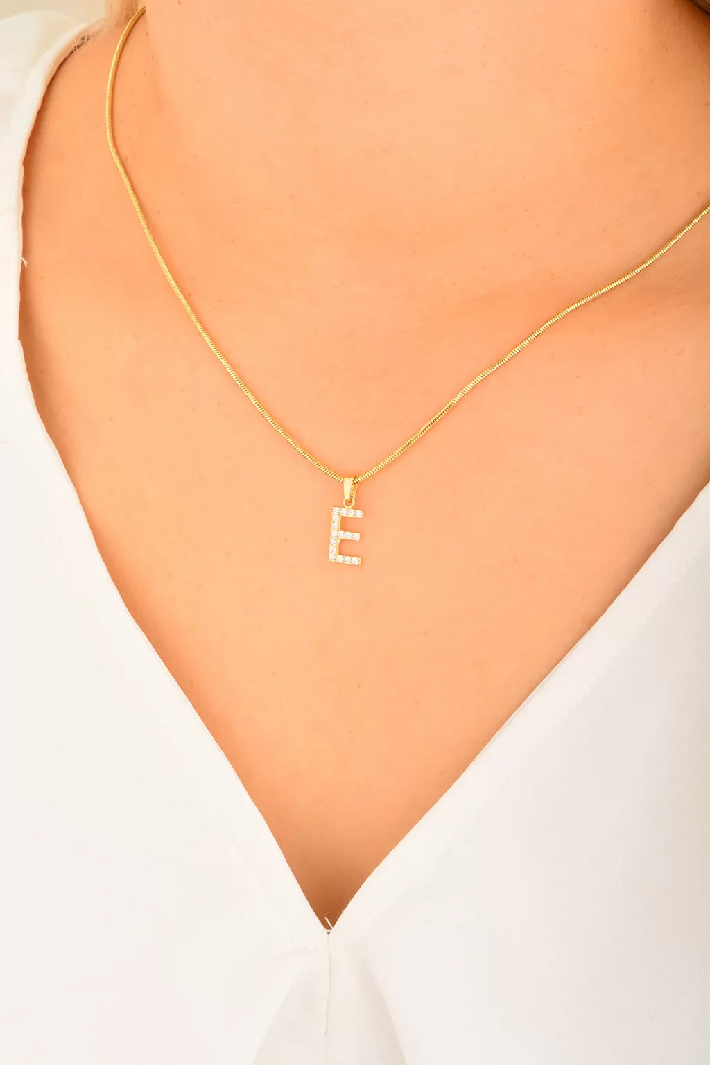Cebeci 14 Ayar E Harfli Altın Kolye Ucu