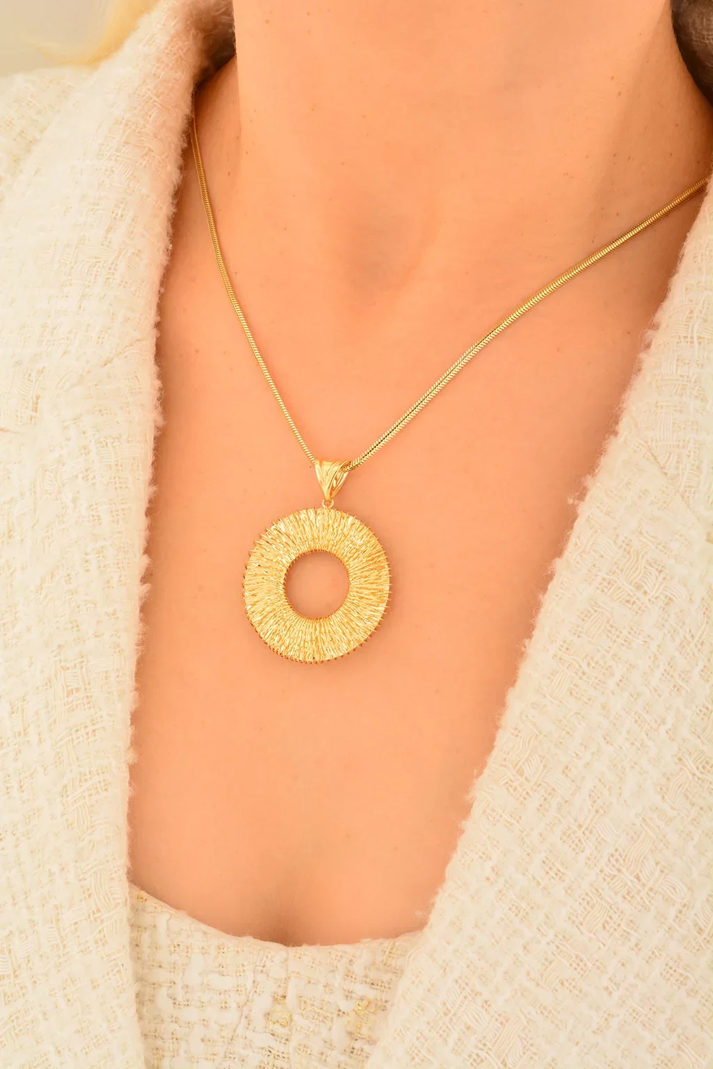 Cebeci 14 Ayar Halka Altın Kolye Ucu