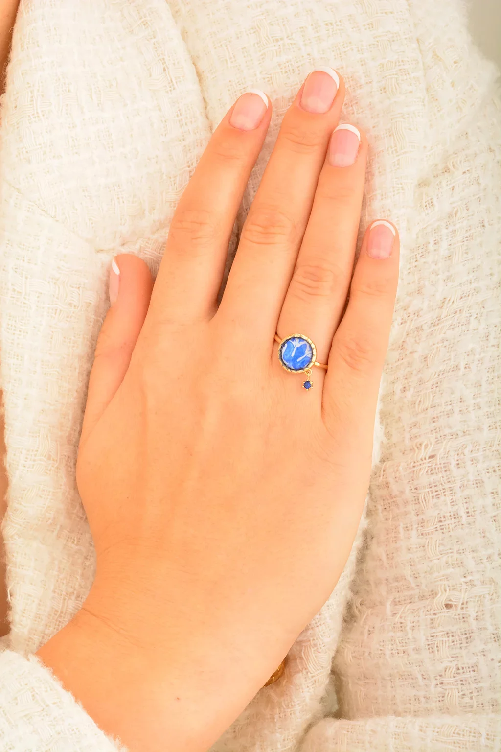 Cebeci 14 Ayar Renkli Taşlı Altın Yüzük