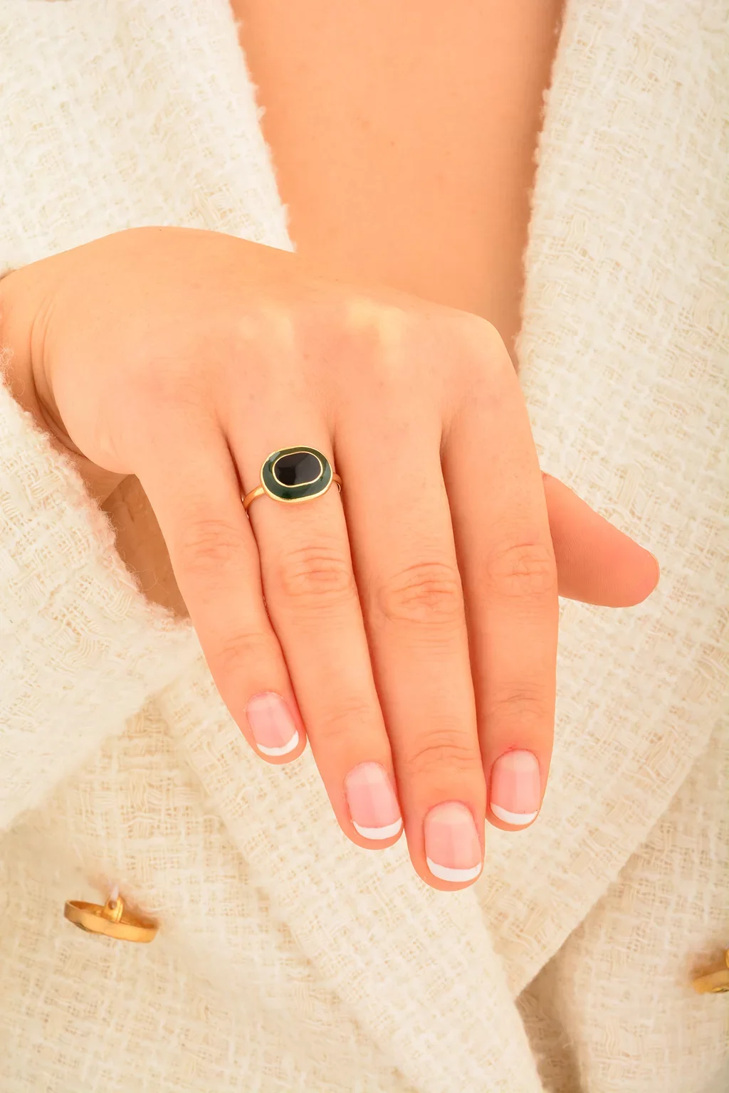 Cebeci 14 Ayar Renkli Taşlı Altın Yüzük