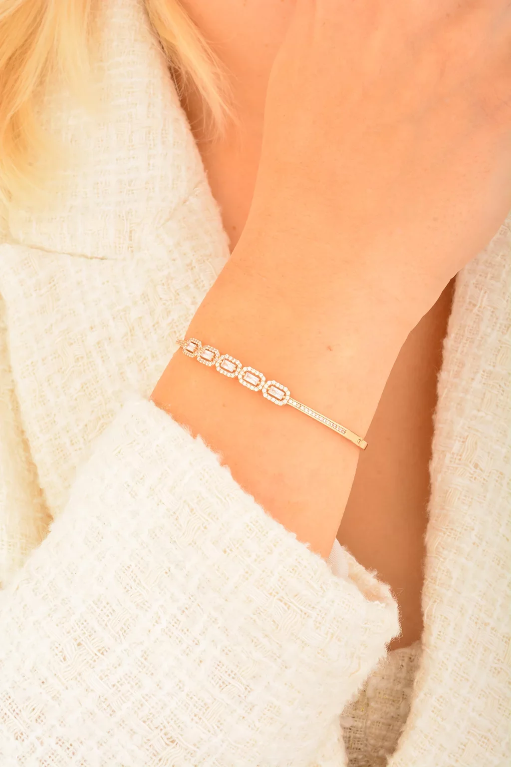 Cebeci 14 Ayar Rose Baget Kelepçeli Altın Bilezik