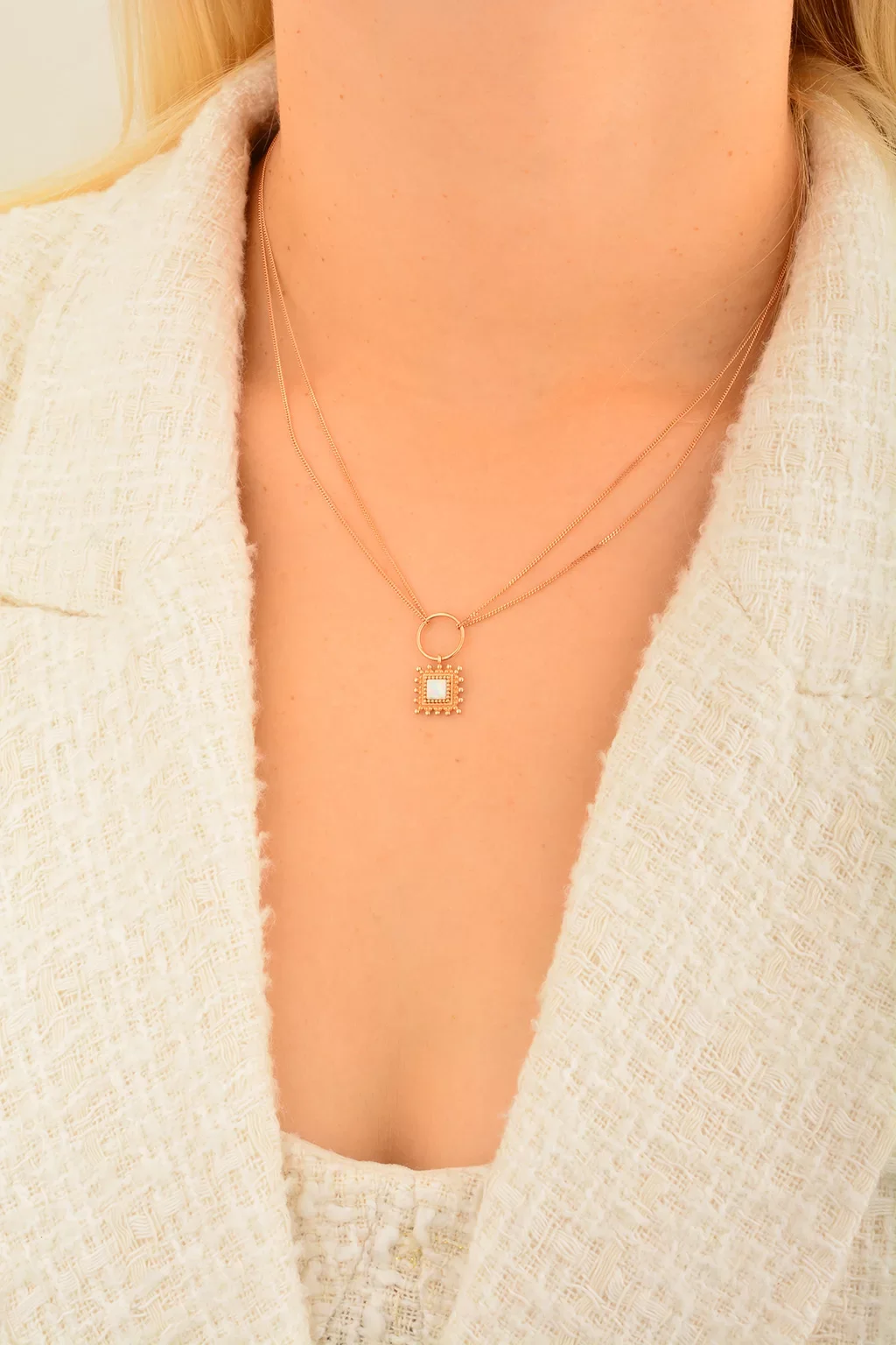 Cebeci 14 Ayar Sedef Rose Altın Kolye