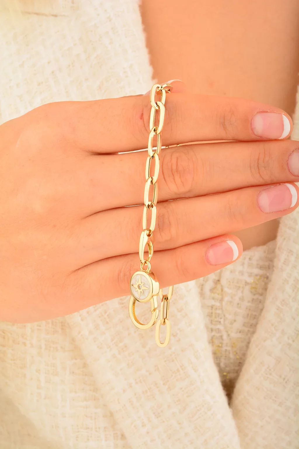 Cebeci 14 Ayar Sedefli Ataç Altın Bileklik