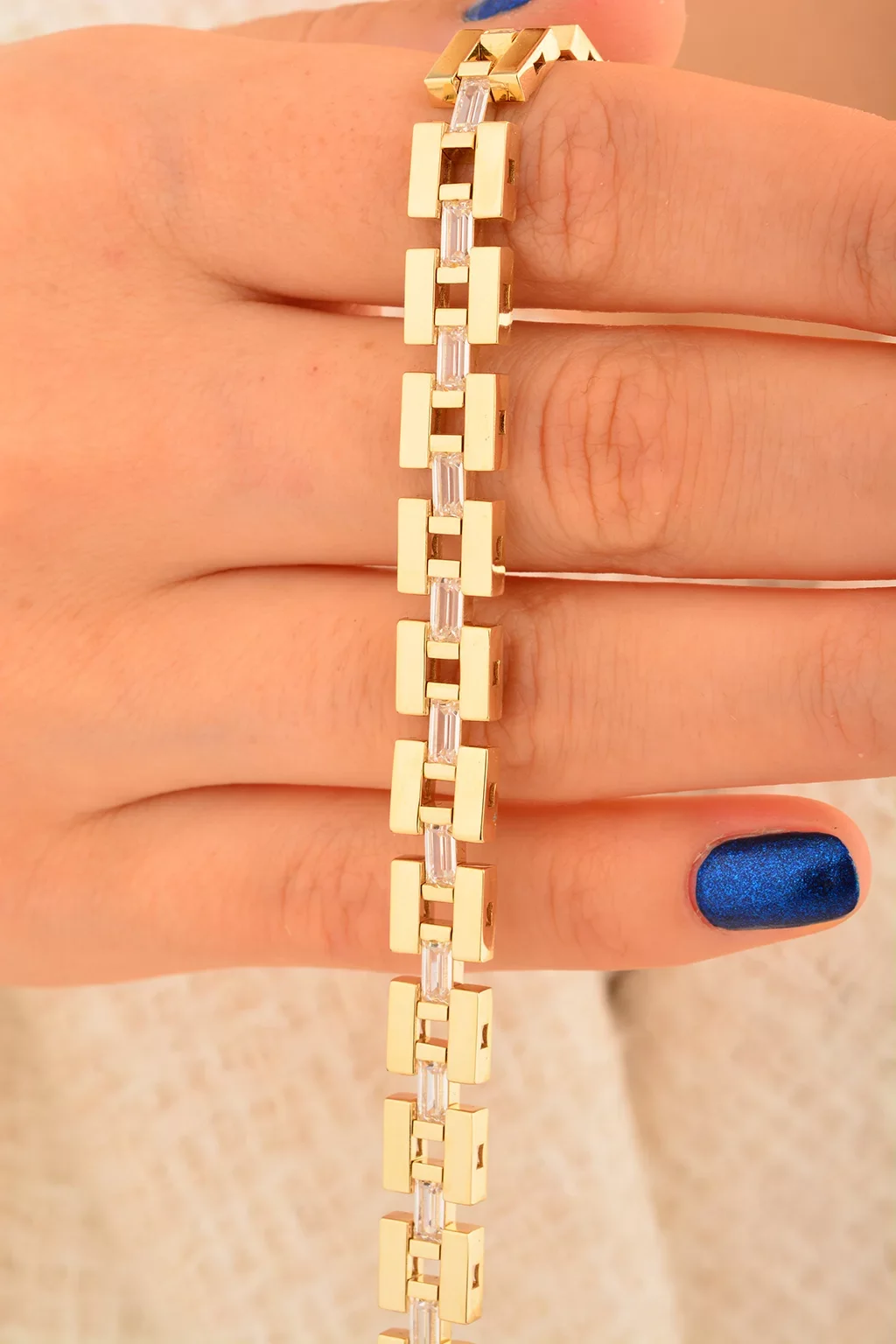 Cebeci 14 Ayar Taşlı Altın Bileklik