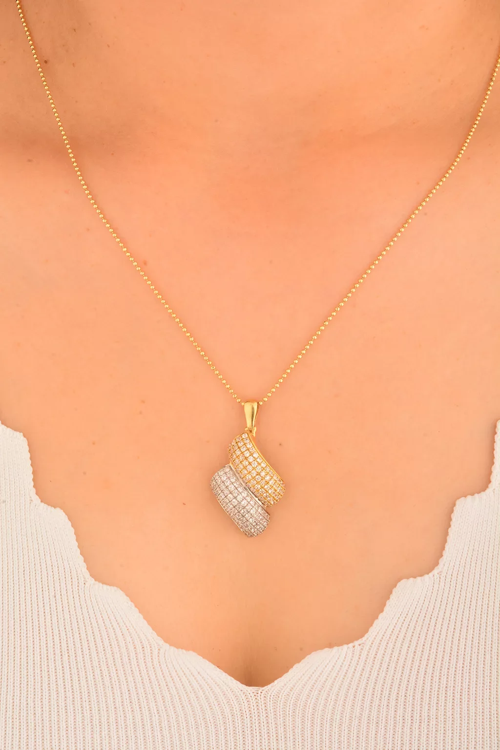 Cebeci 14 Ayar Taşlı Altın Kolye Ucu