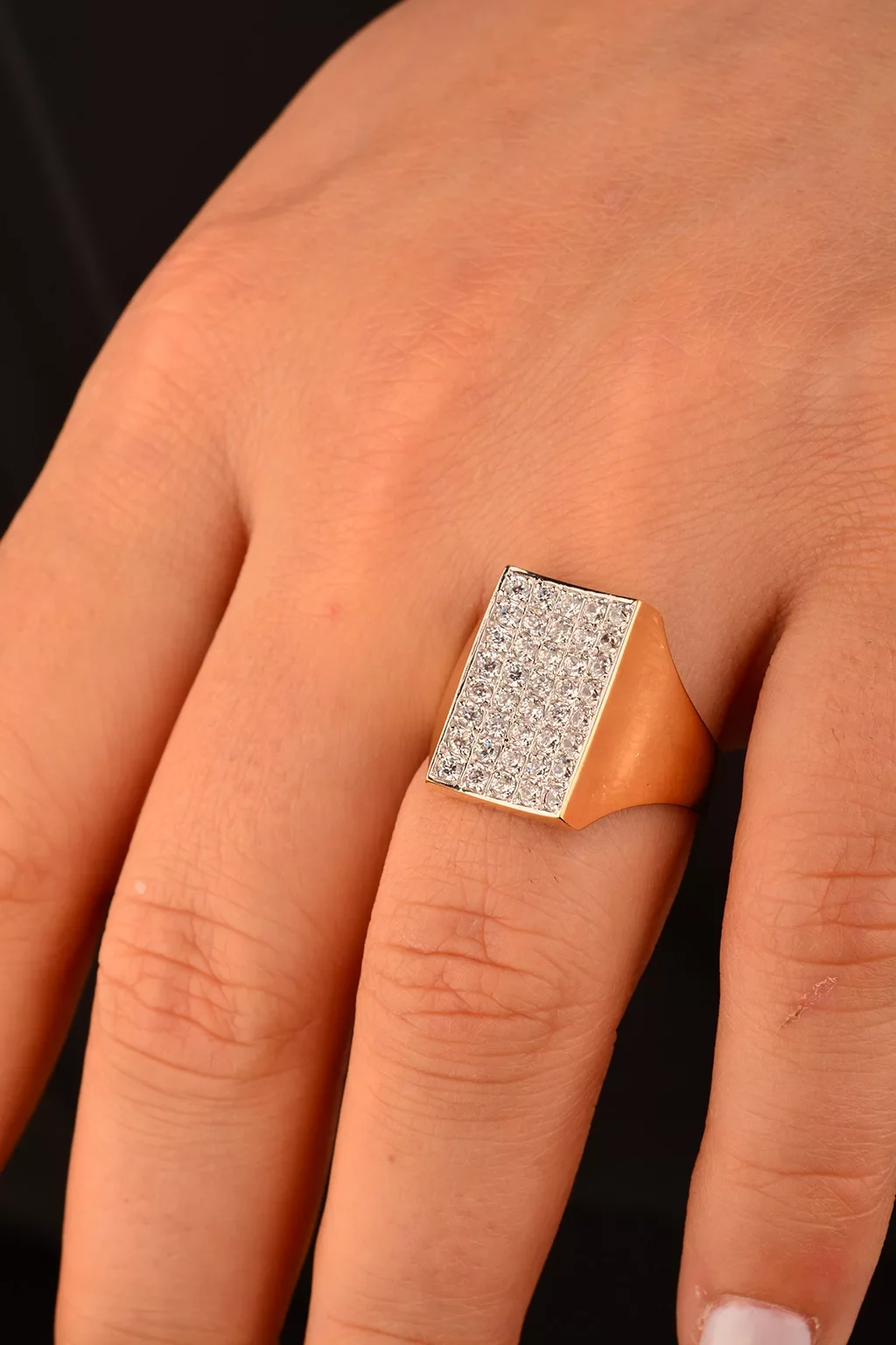 Cebeci 14 Ayar Taşlı Altın Yüzük