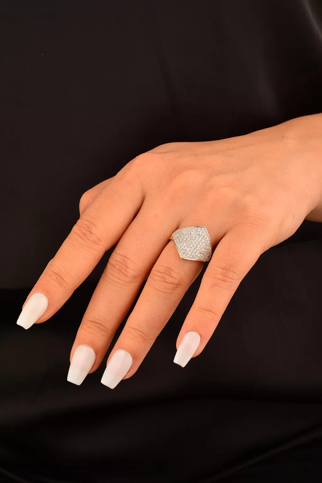 Cebeci 14 Ayar Taşlı Altın Yüzük