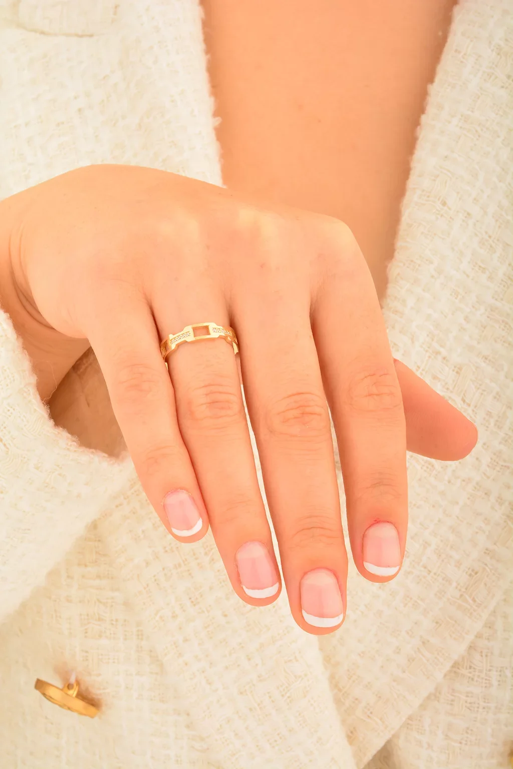 Cebeci 14 Ayar Taşlı Altın Yüzük