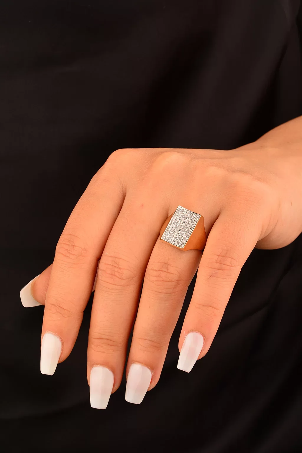 Cebeci 14 Ayar Taşlı Altın Yüzük