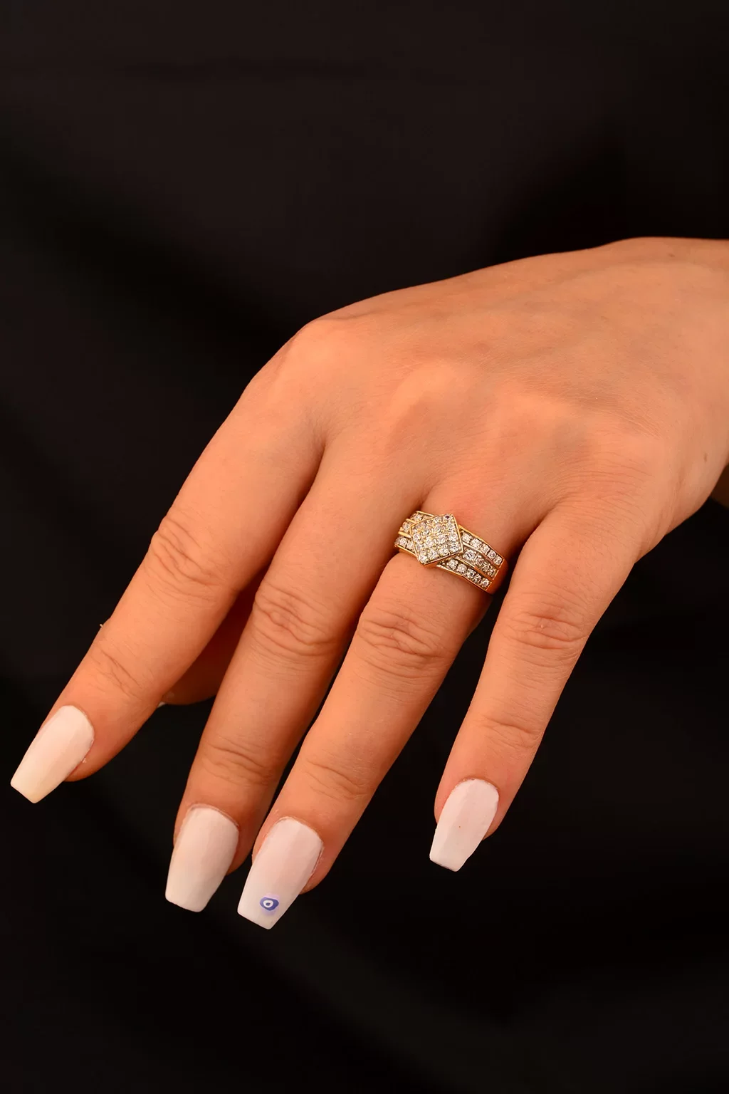 Cebeci 14 Ayar Taşlı Altın Yüzük