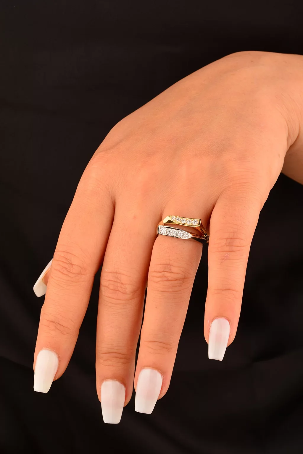 Cebeci 14 Ayar Taşlı Altın Yüzük