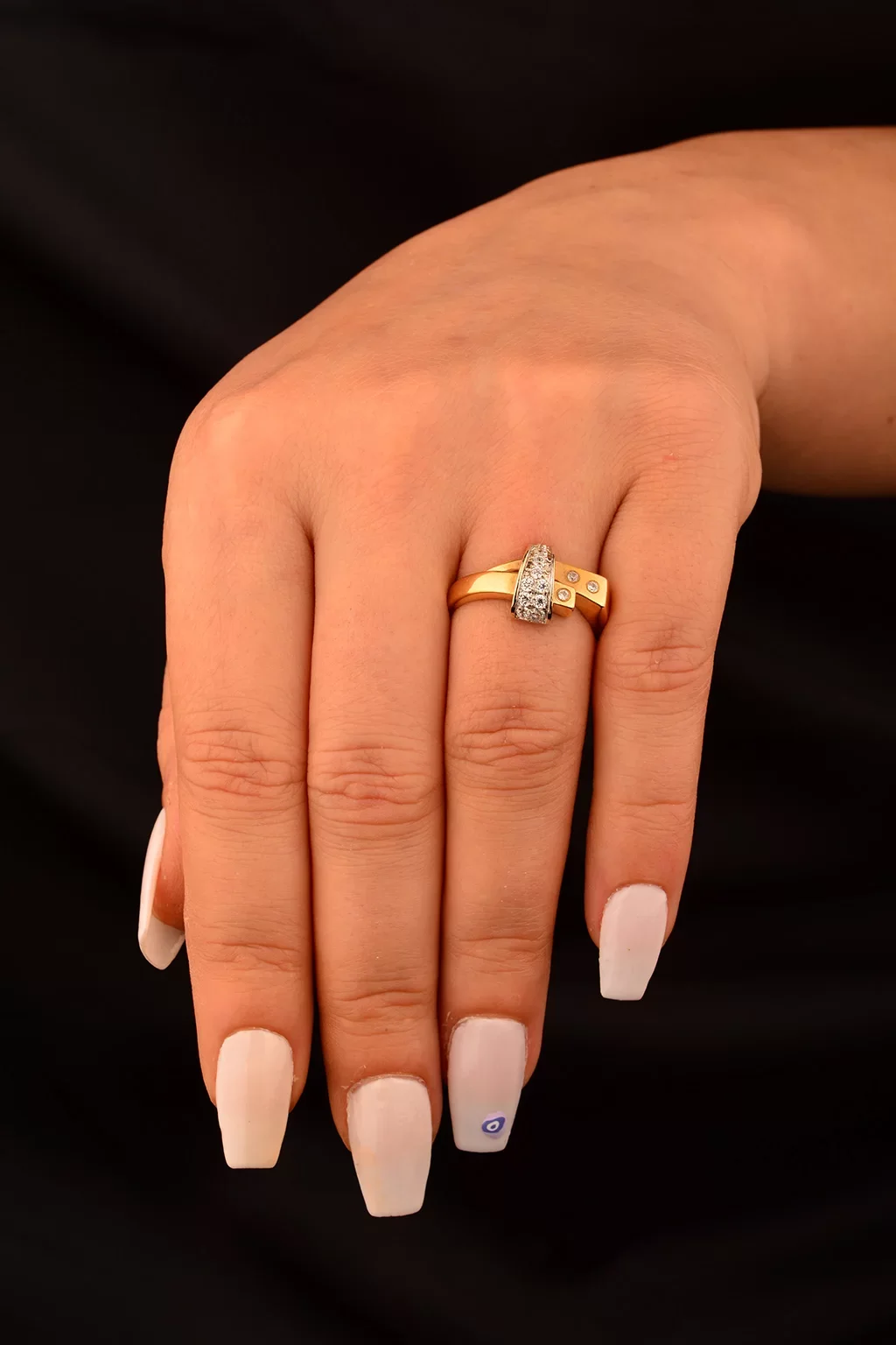 Cebeci 14 Ayar Taşlı Altın Yüzük