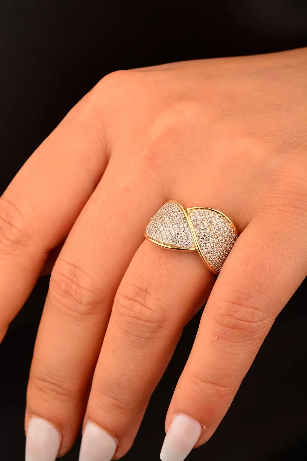 Cebeci 14 Ayar Taşlı Altın Yüzük