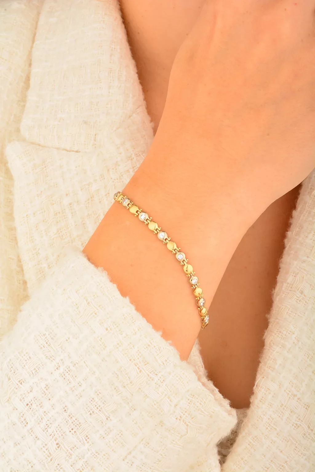 Cebeci 14 Ayar Taşlı İnce Altın Bileklik