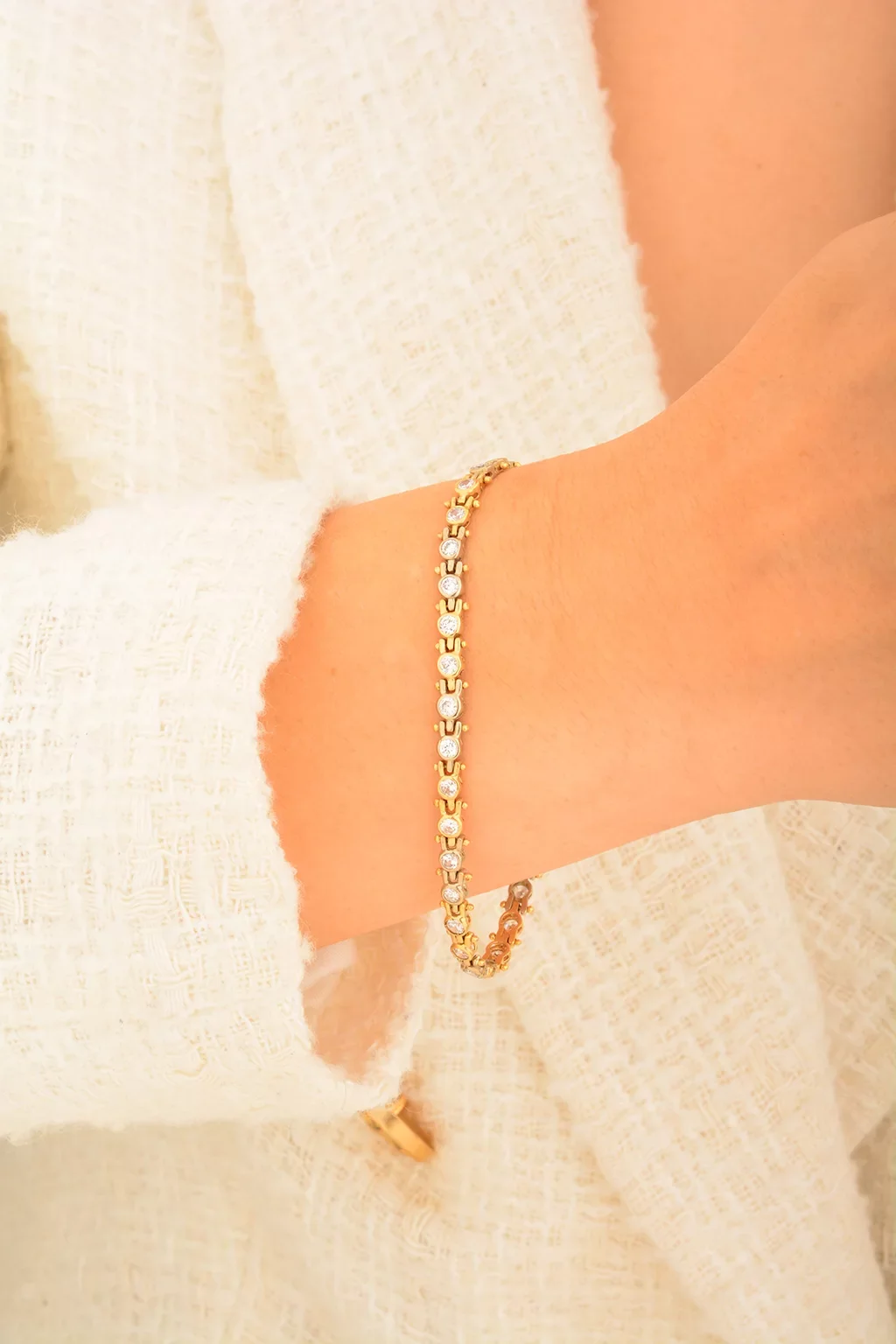 Cebeci 14 Ayar Taşlı İnce Altın Bileklik