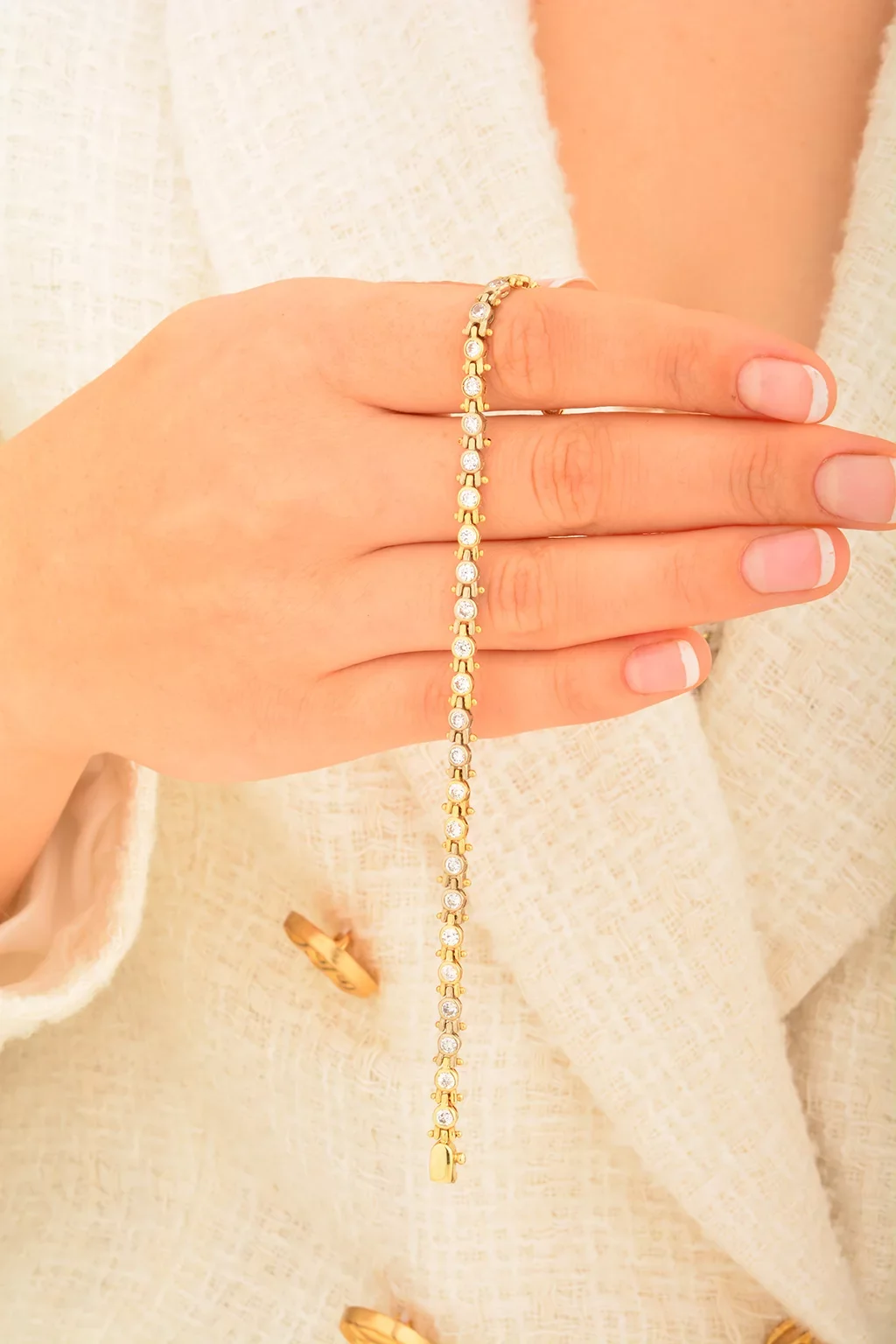 Cebeci 14 Ayar Taşlı İnce Altın Bileklik