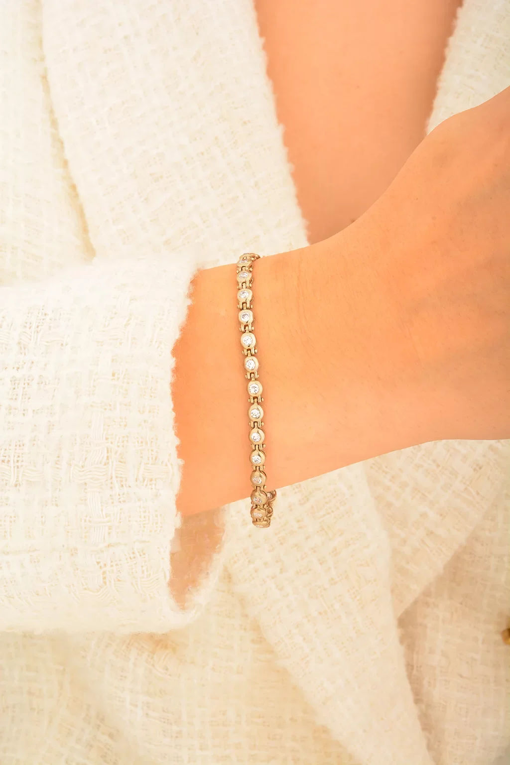 Cebeci 14 Ayar Taşlı İnce Beyaz Altın Bileklik