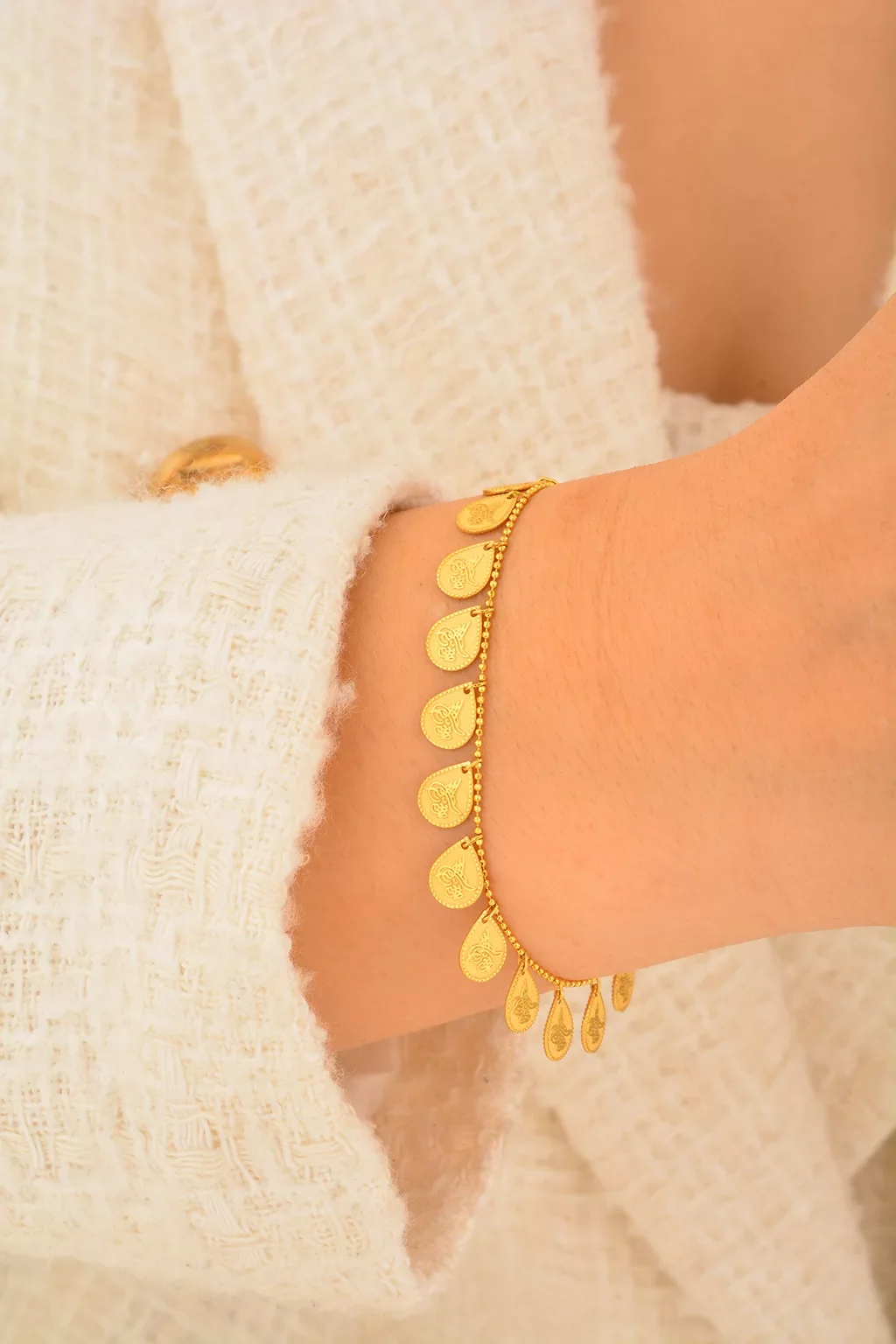 Cebeci 14 Ayar Tuğralı Altın Bileklik