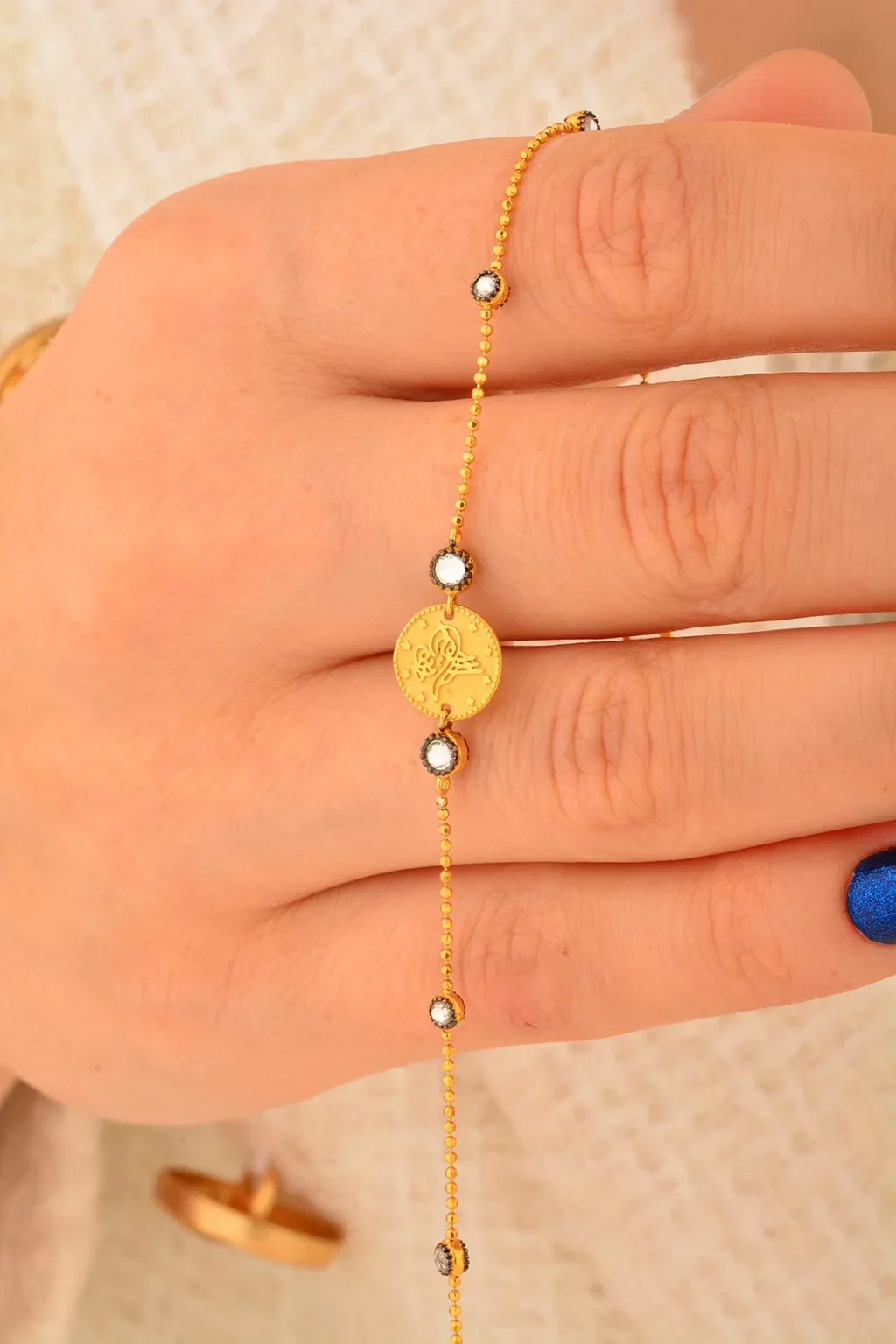 Cebeci 14 Ayar Tuğralı Dorika Altın Bileklik