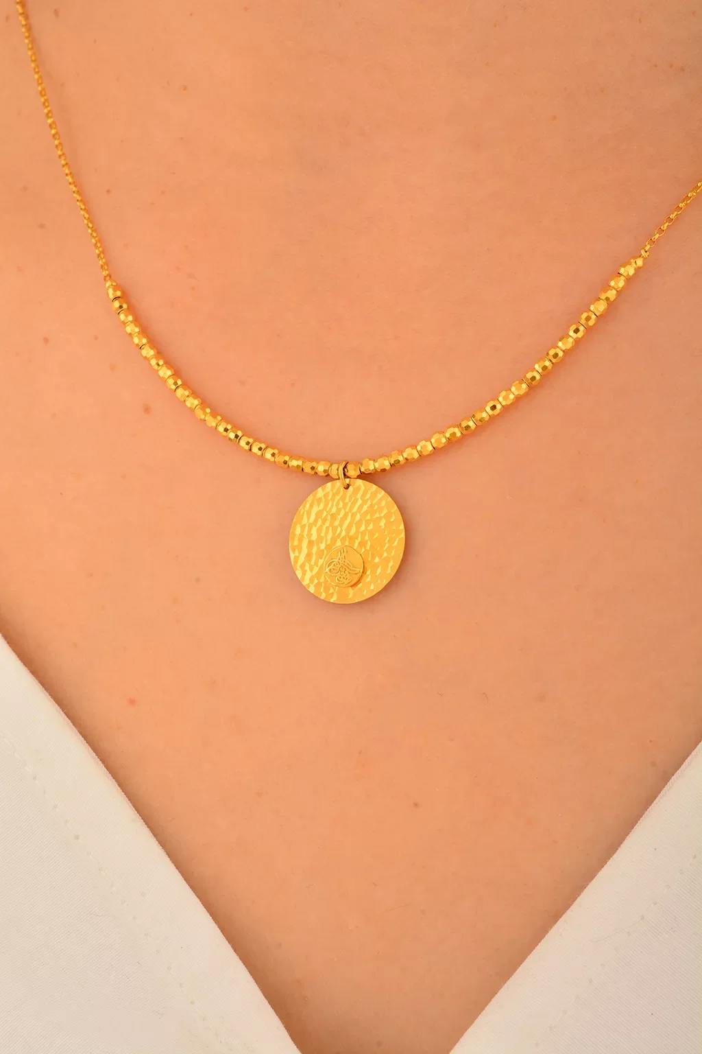 Cebeci 14 Ayar Tuğralı Dorika Altın Kolye