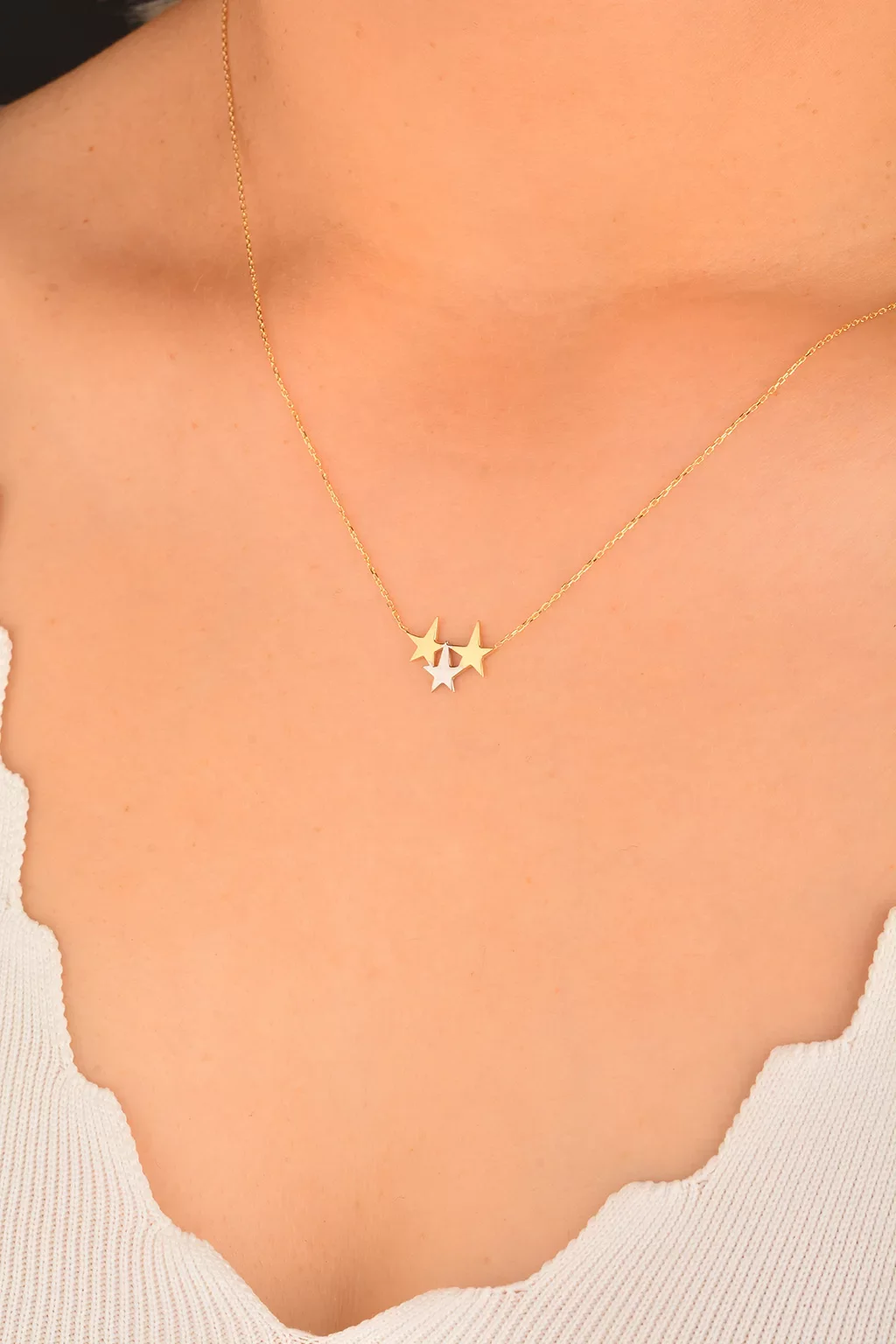 Cebeci 14 Ayar Üçlü Yıldız Altın Kolye