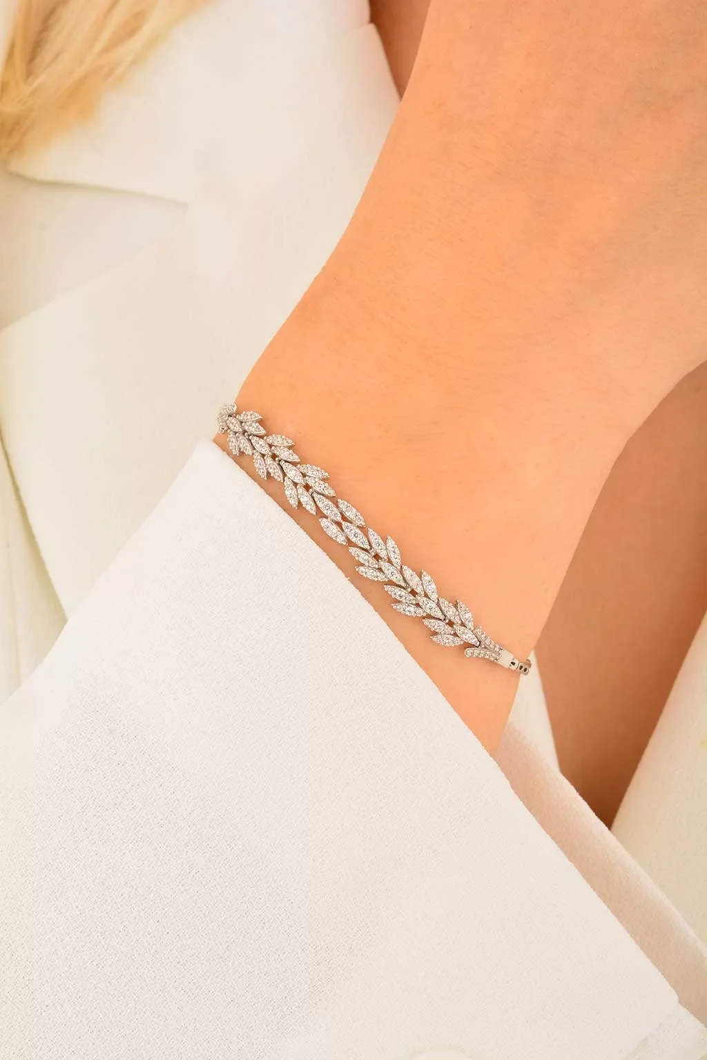 Cebeci 14 Ayar Yaprak Altın Bileklik