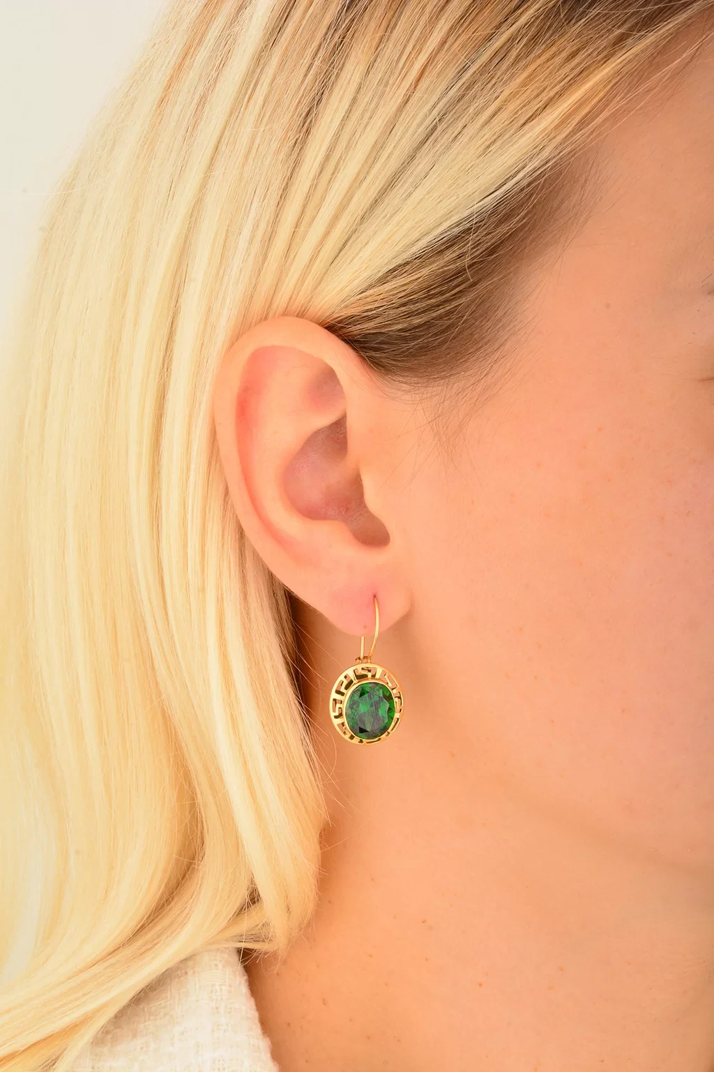 Cebeci 14 Ayar Yeşil Taşlı Altın Küpe